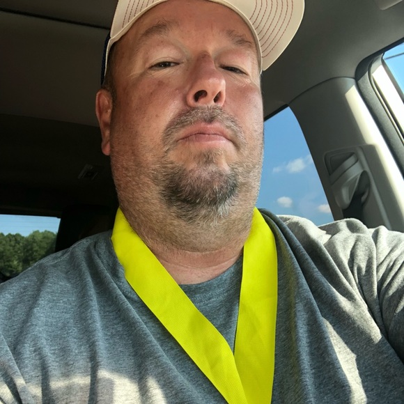 Meet your Posher, Rob - Picture 1 of 1